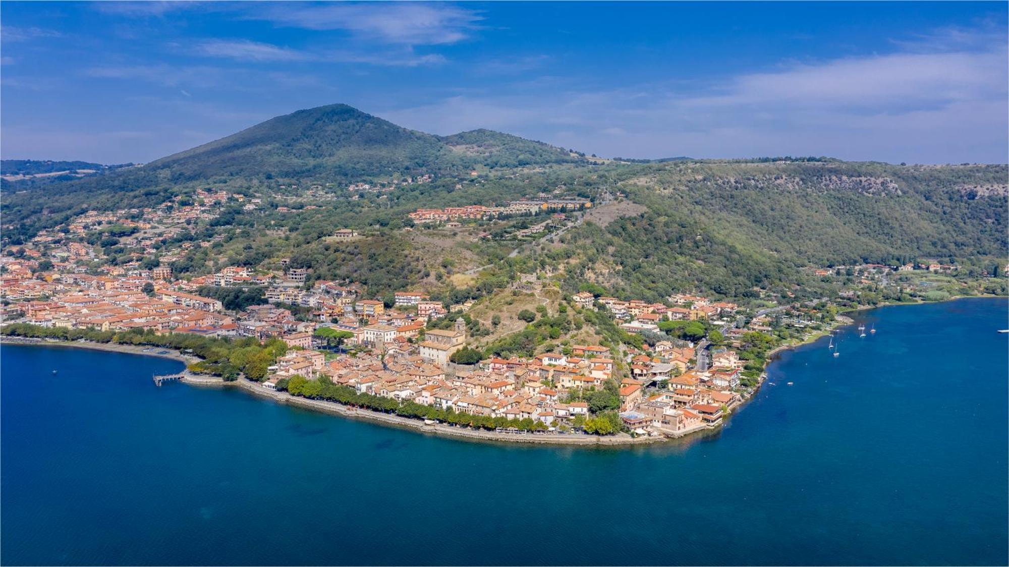 Apt Finestra Sul Castello, Vista Lago Wi-Fi Gratis Bracciano  Eksteriør bilde