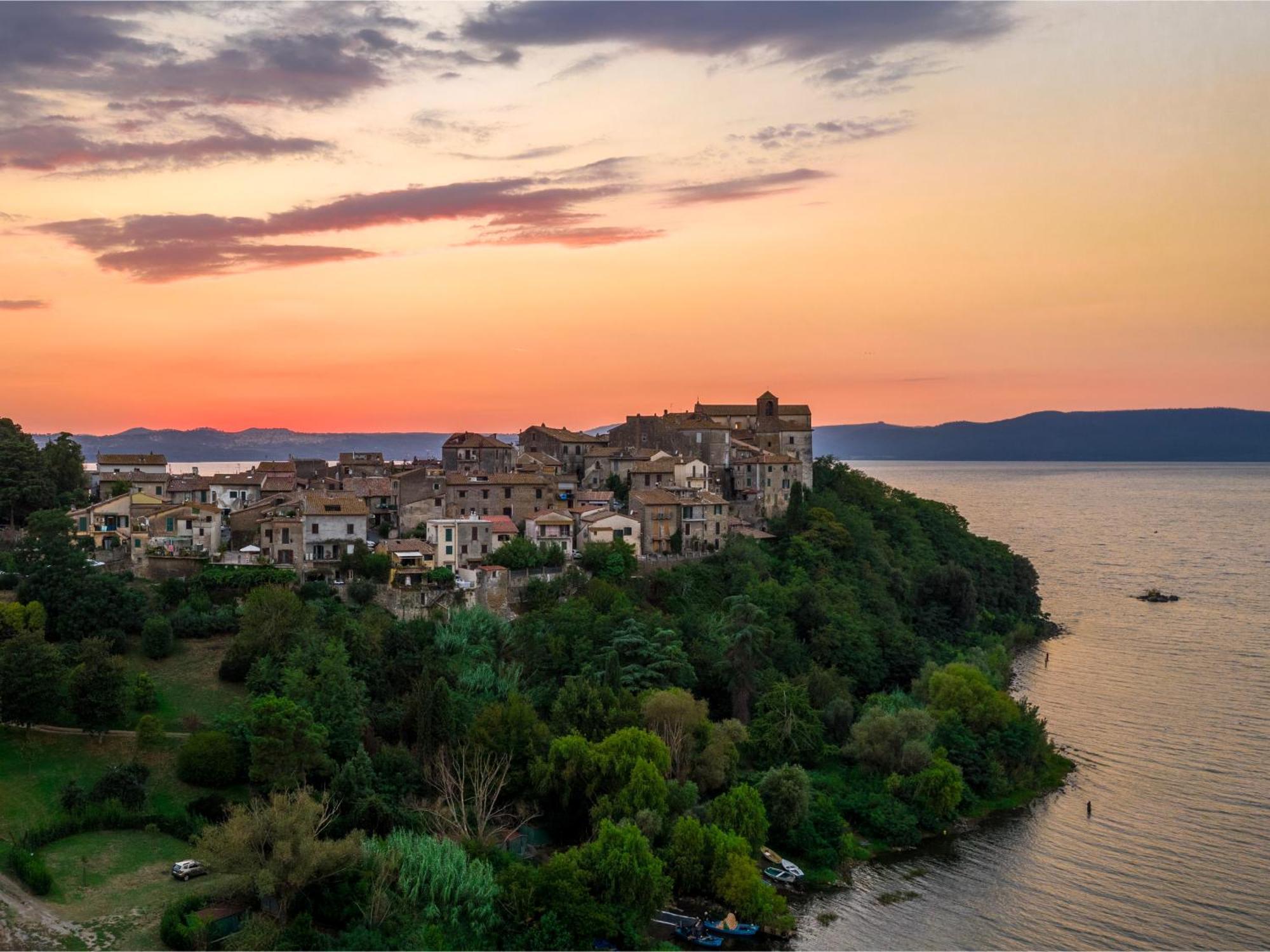 Apt Finestra Sul Castello, Vista Lago Wi-Fi Gratis Bracciano  Eksteriør bilde
